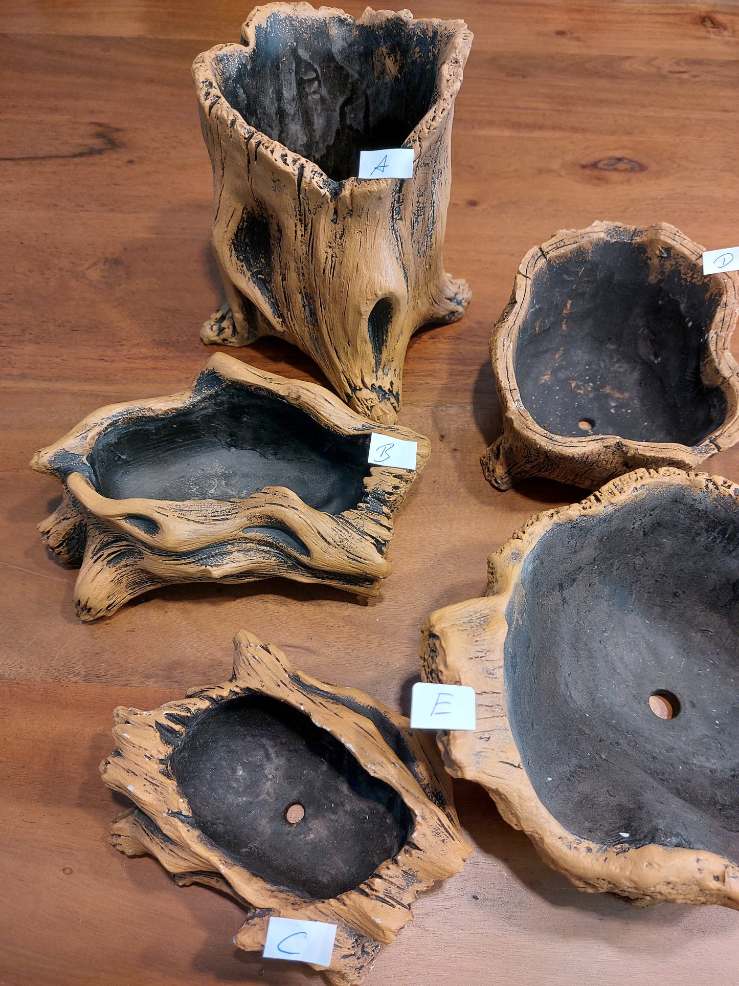 Baumstamm Schale Ständer Keramik
