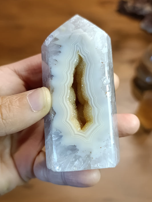 Druzy Achat Turm AT30