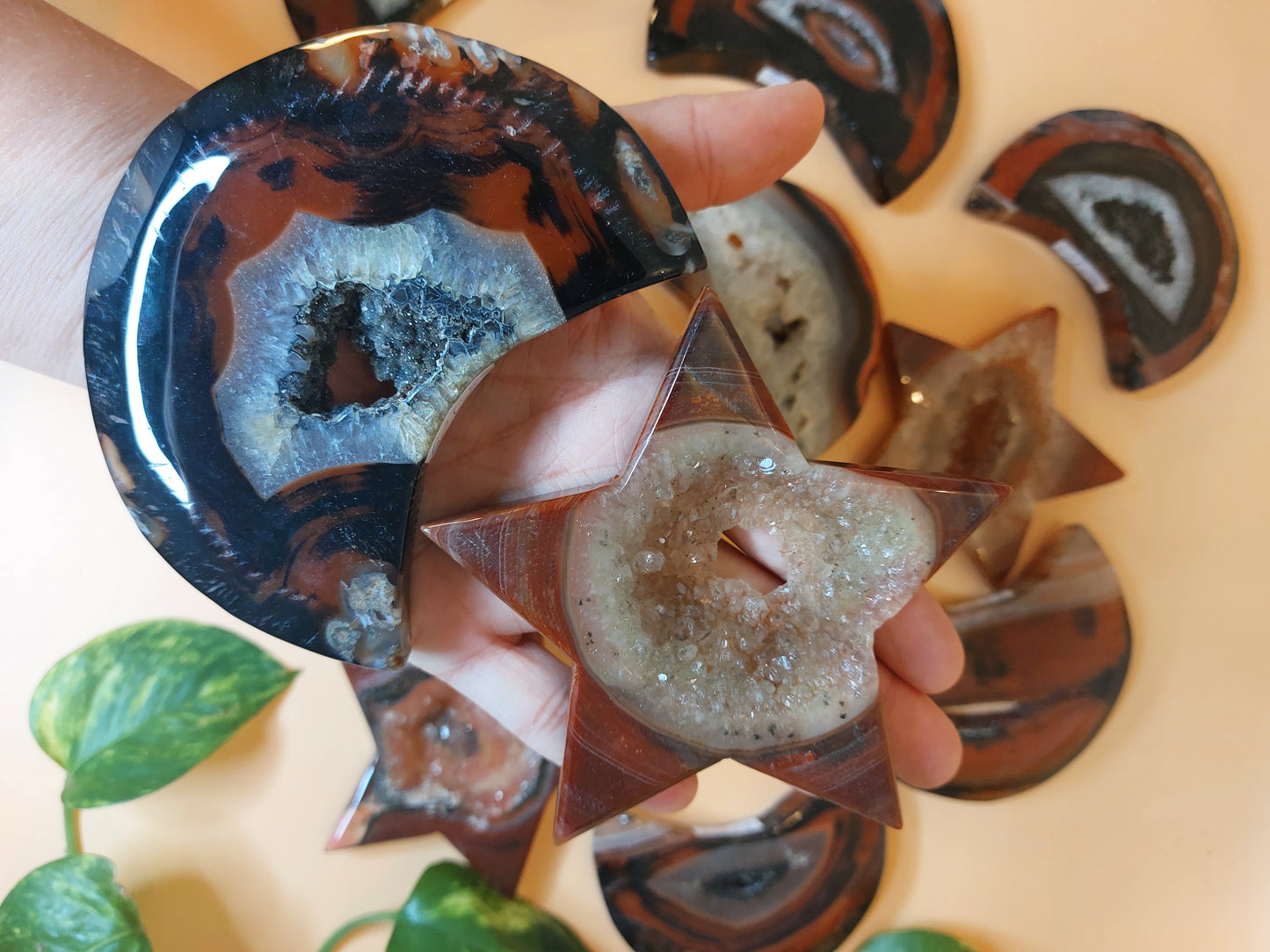 Sardonyx schwarz rot druzy Stern & Mond