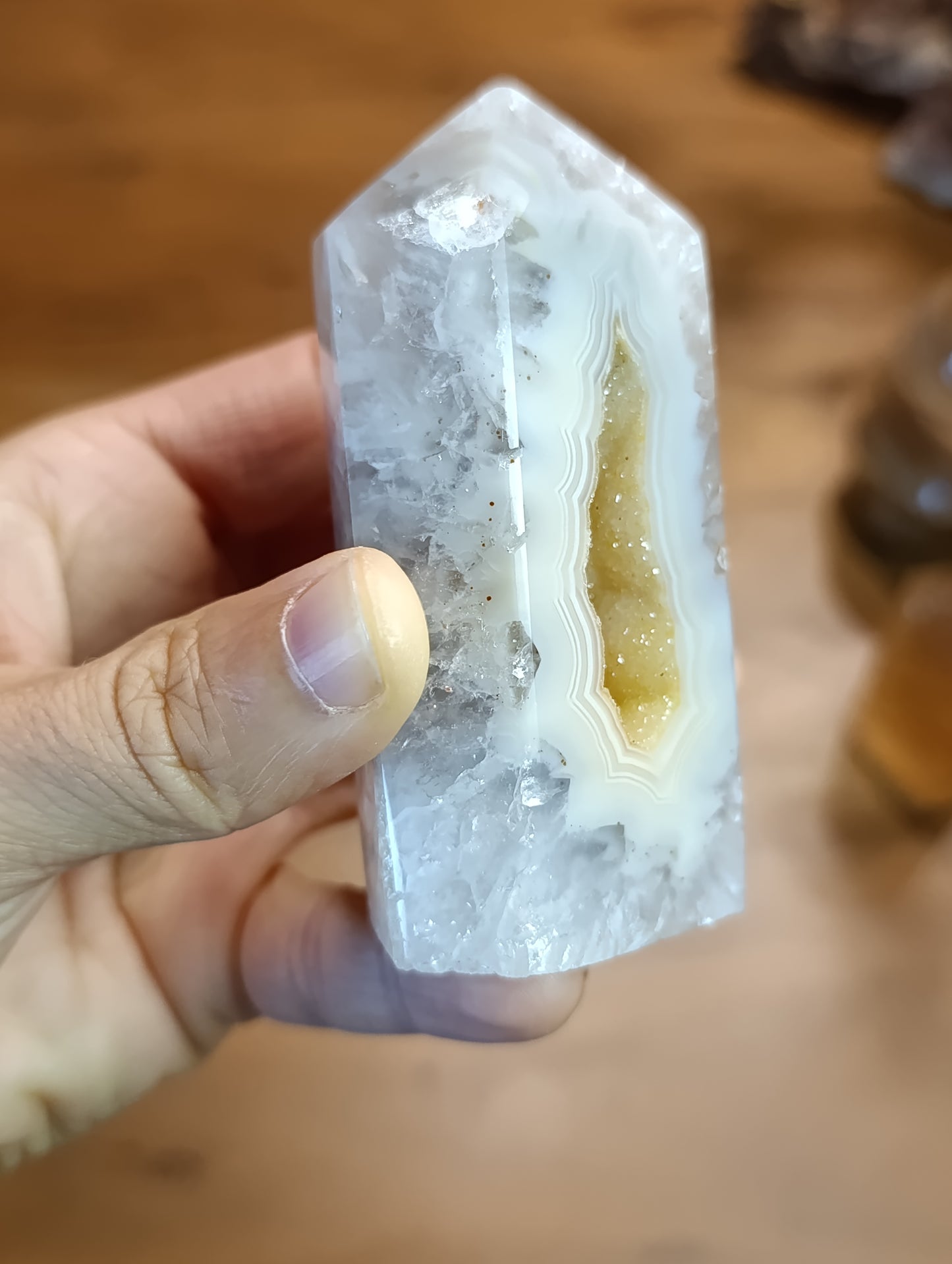 Druzy Achat Turm AT30