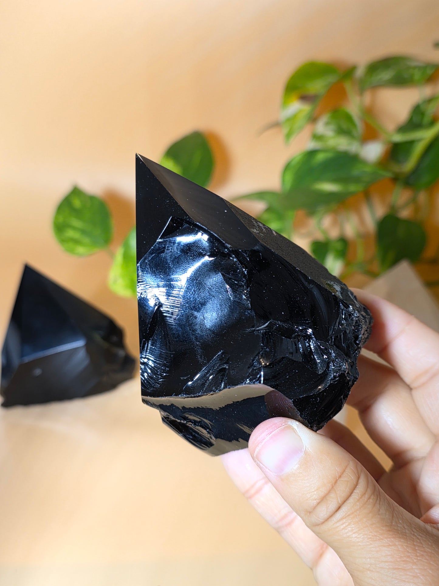 Bergkristall Obsidian Spitze halbpoliert