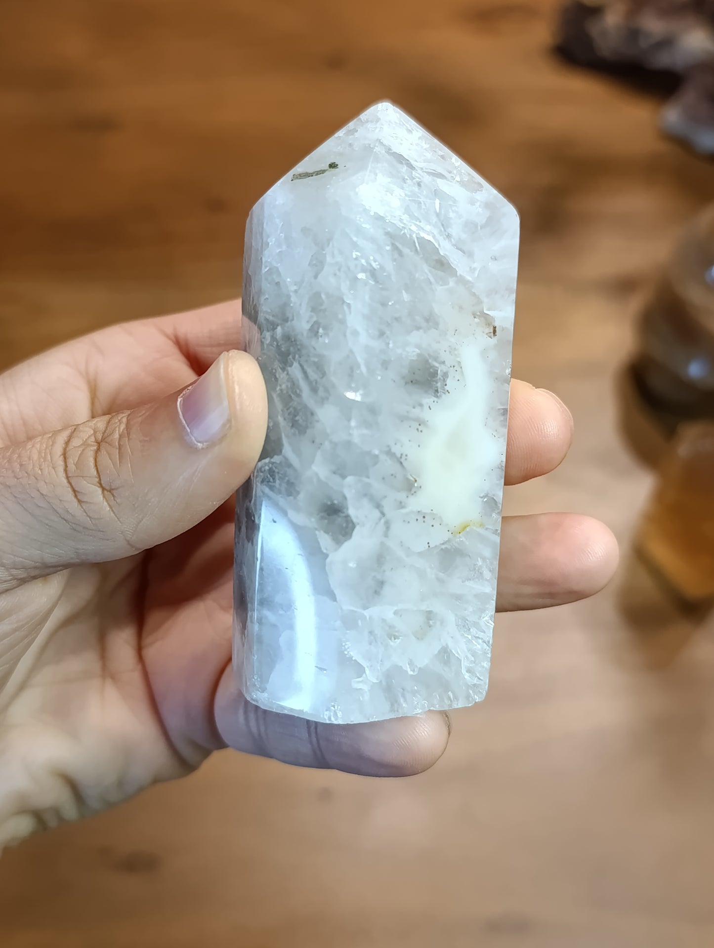 Druzy Achat Turm AT30