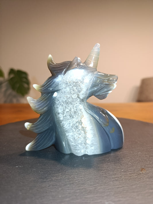 Orca Achat Einhorn OE179